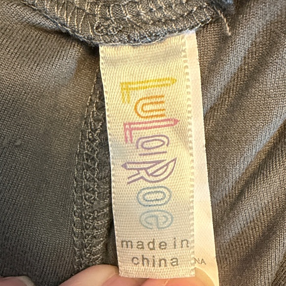 LuLaRoe Gray Leggings - Picture 3 of 4